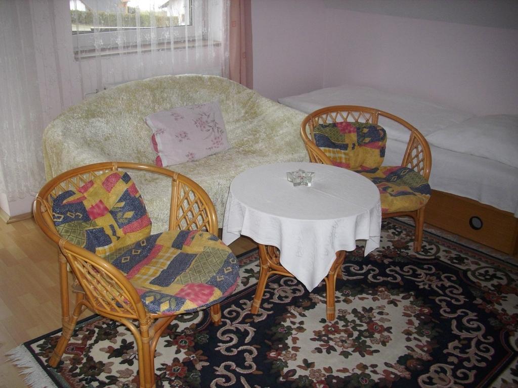 Penzion Jesenice Jesenice (Karlovy Vary) Ruang foto